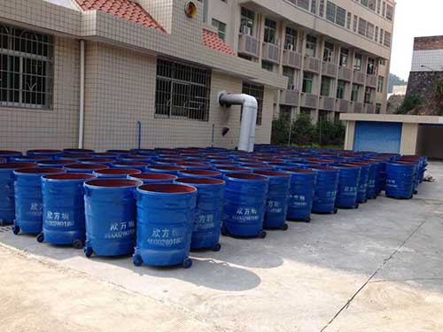 欣方圳鐵皮垃圾桶減輕貴州畢節(jié)環(huán)衛(wèi)壓力